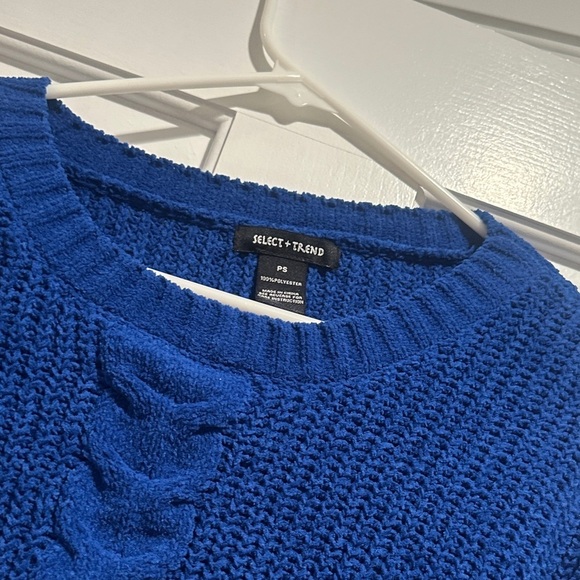 Royal Blue Knit Sweater​​​ - Picture 2 of 3